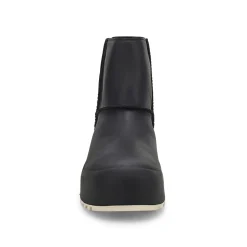 Classic Streetscape Leather Women