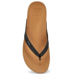 Cushion Court Women