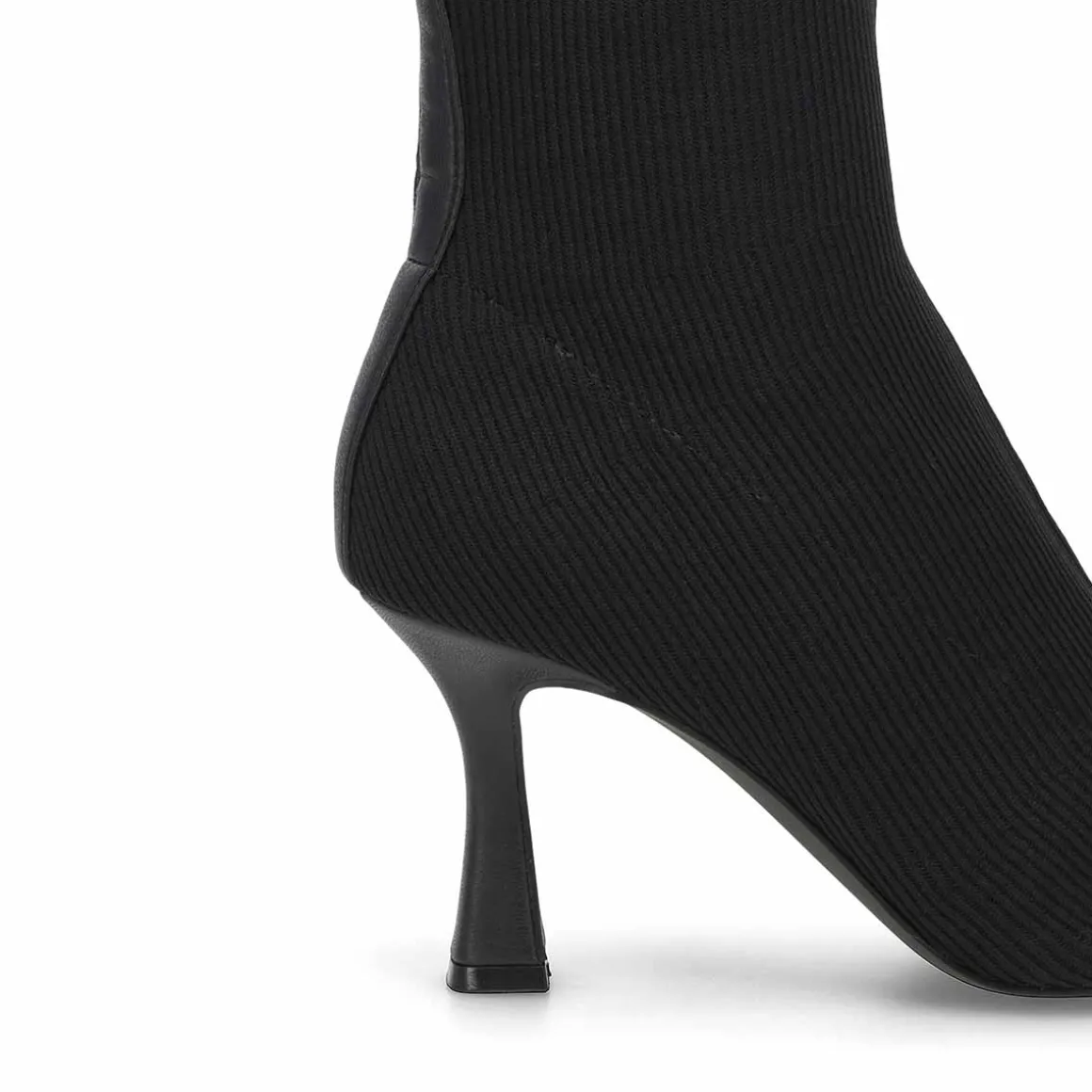 Freida Women