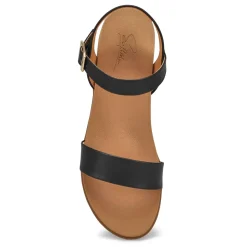 Maisie Women