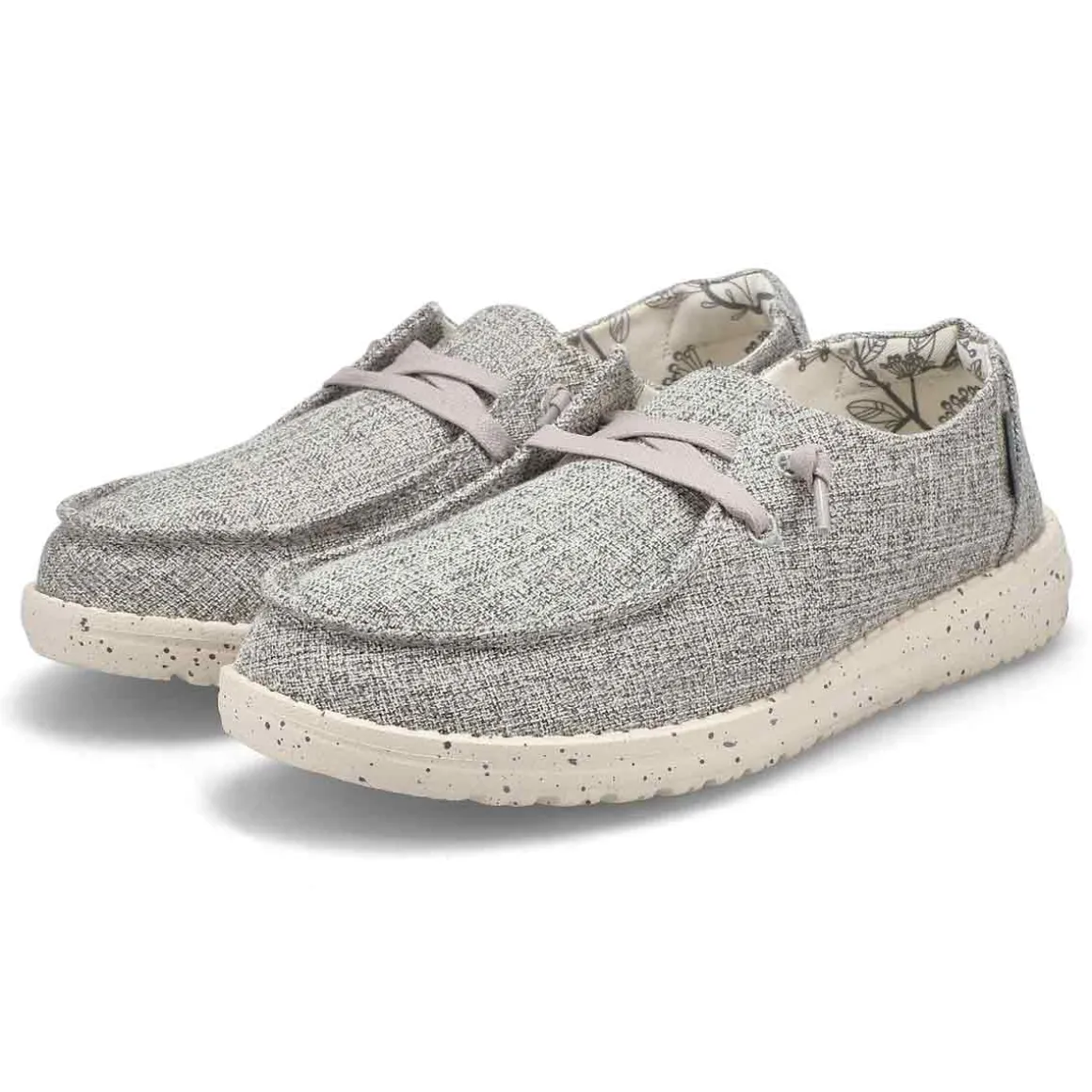 Wendy Linen Women